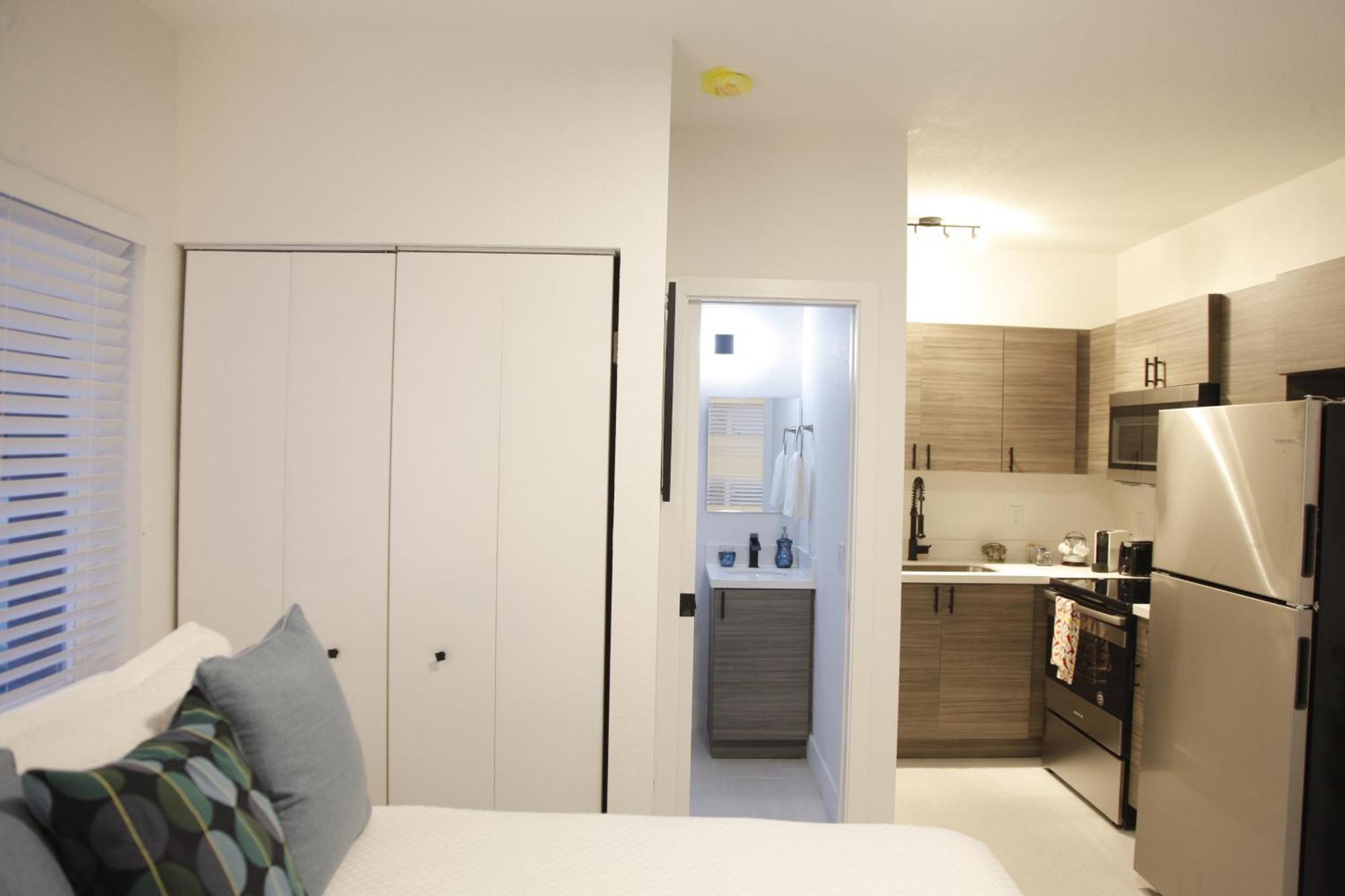 Apt 1 Miami Designer Studio In The Upper East-Side Exterior photo